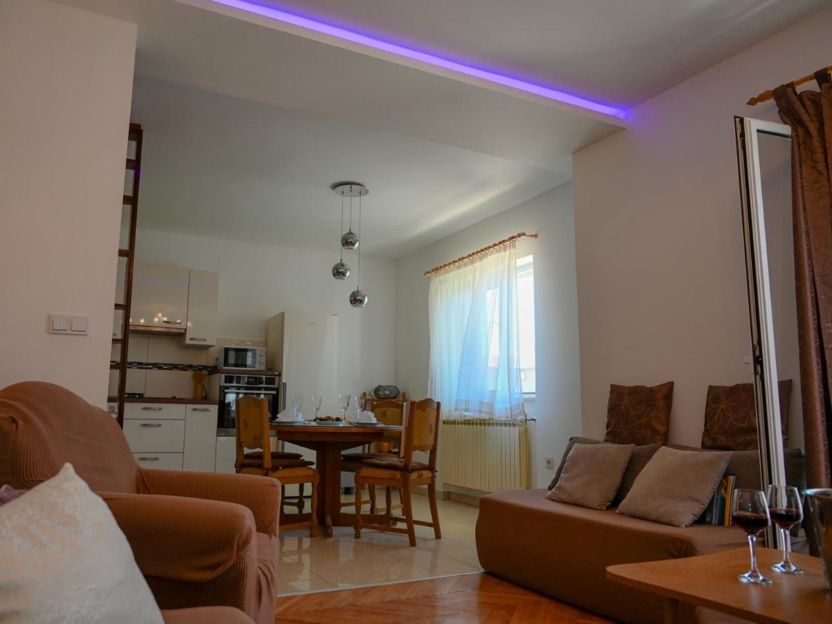 Apartment Damir Τρογκίρ Εξωτερικό φωτογραφία