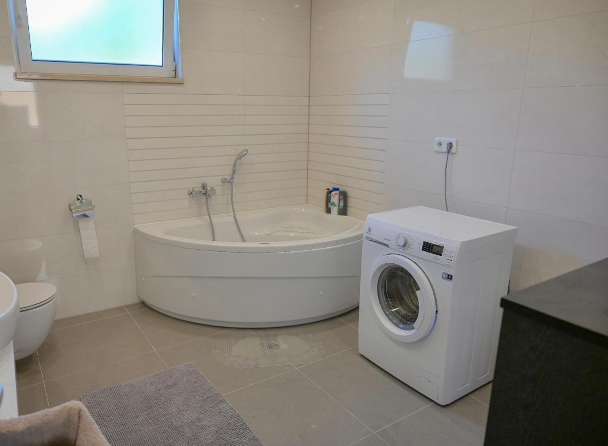Apartment Damir Τρογκίρ Εξωτερικό φωτογραφία